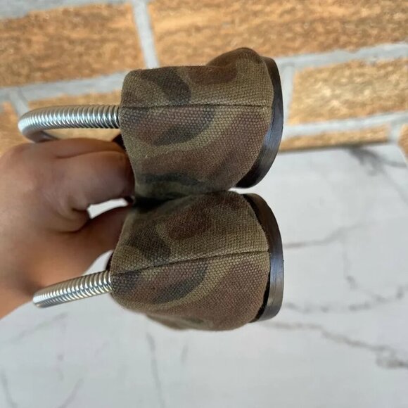 Giuseppe Zanotti Camo Canvas Crystals Skulls Flats Sz 6.5 - Picture 4 of 9